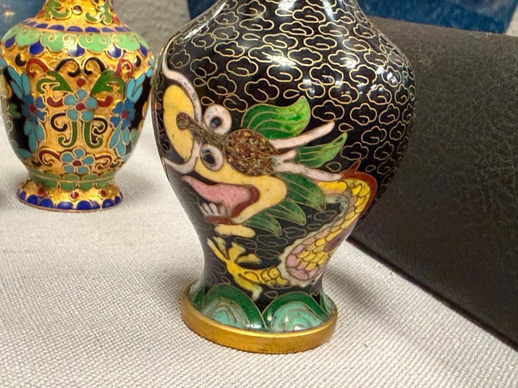 COLLECTION OF 17 MINIATURE CLOISONNE ENAMELED CHINESE BUD VASES WITH MIRRORED GLASS CABINET - 8