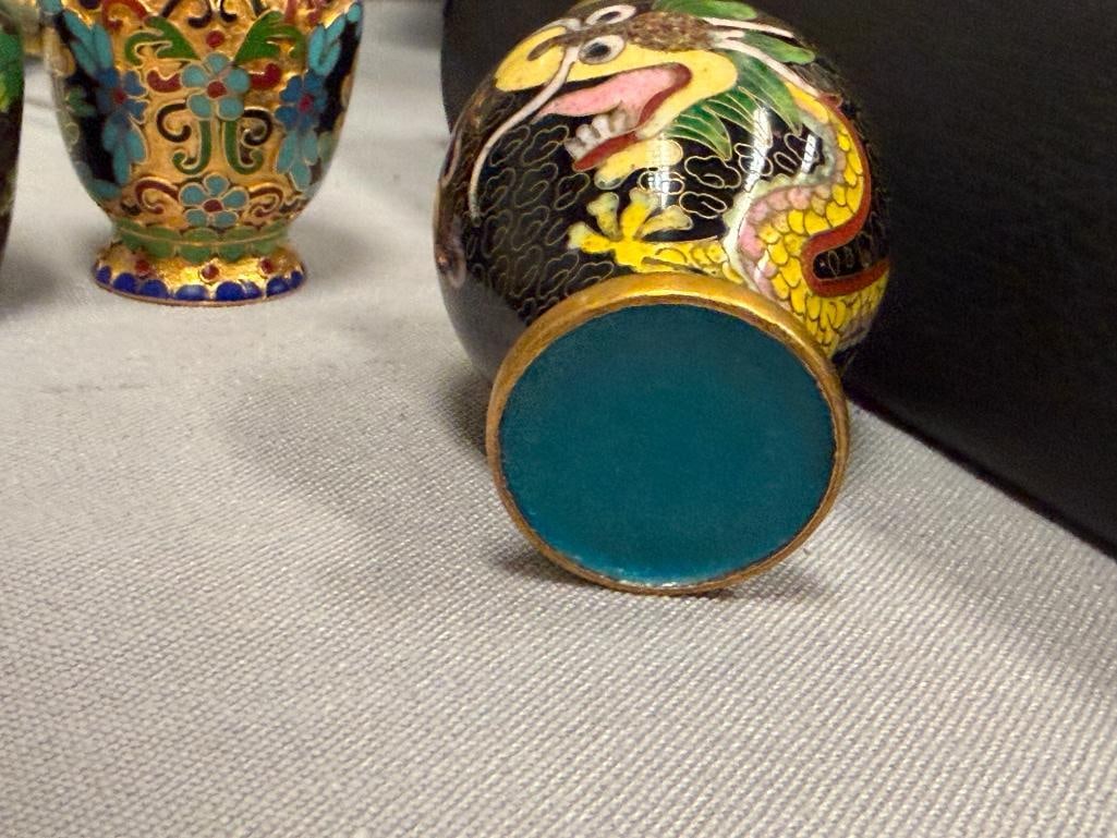 COLLECTION OF 17 MINIATURE CLOISONNE ENAMELED CHINESE BUD VASES WITH MIRRORED GLASS CABINET - 9