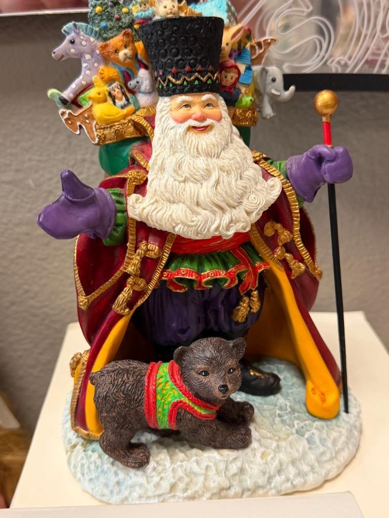 LENOX HOLIDAY CERAMIC AND RESIN SANTA FIGURES FROM VARIOUS COLLECTIONS - 3