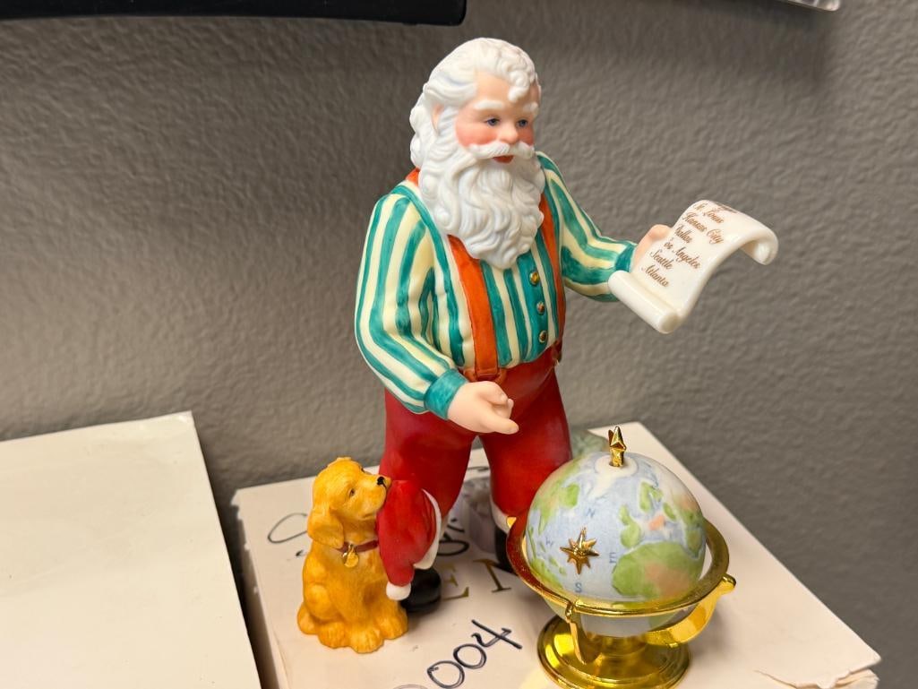 LENOX HOLIDAY CERAMIC AND RESIN SANTA FIGURES FROM VARIOUS COLLECTIONS - 6