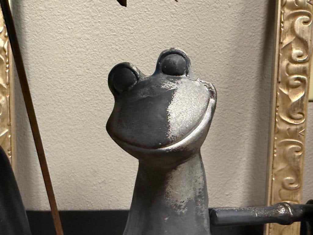 TWO SPI HOME " FROG FRIENDS " CAST ALUMINUM GARDEN YARD ART SCULPTURES INCLUDING VINTAGE MARBLES - 8