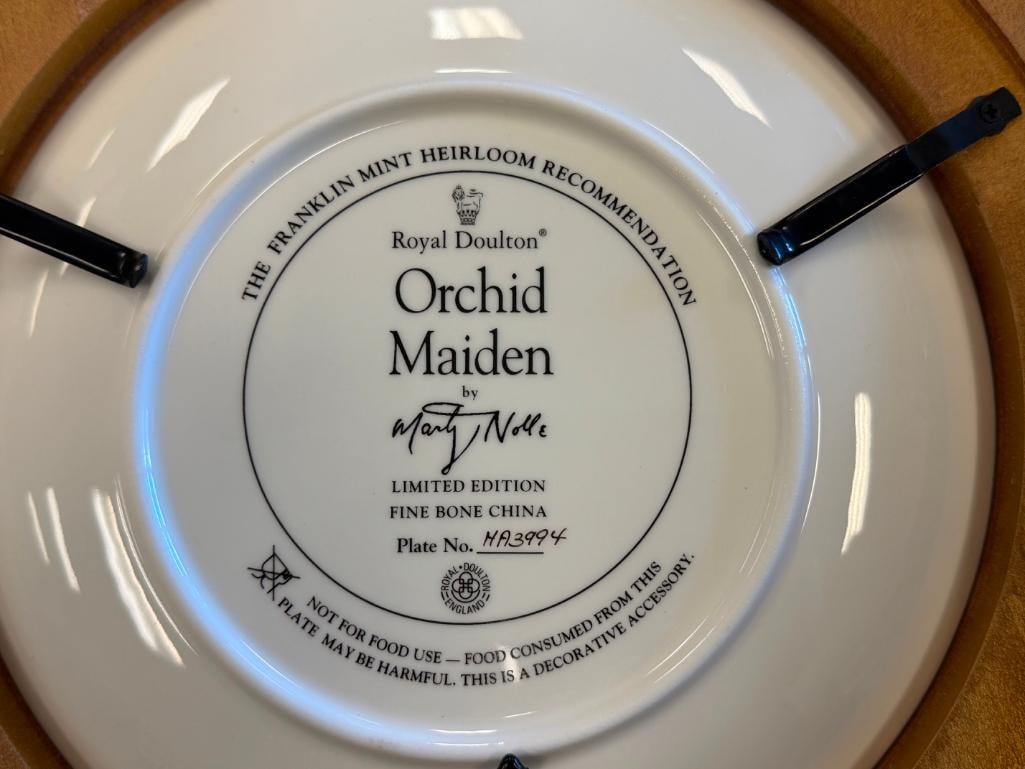 ROYAL DOULTON THE FRANKLIN HEIRLOOM PORCELAIN BONE CHINA PLATES DESIGNED BY MARTY NOLLE - 8
