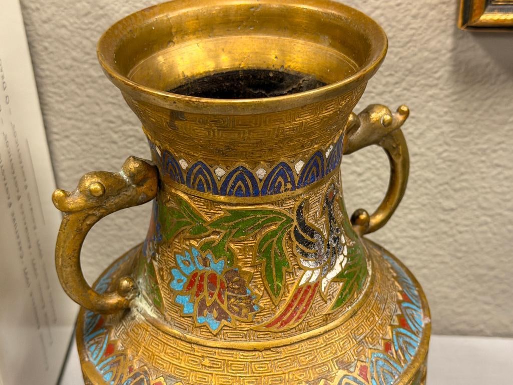 20TH CENTURY JAPANESE BRASS CHAMPLEVE ENAMELED VASE - 7
