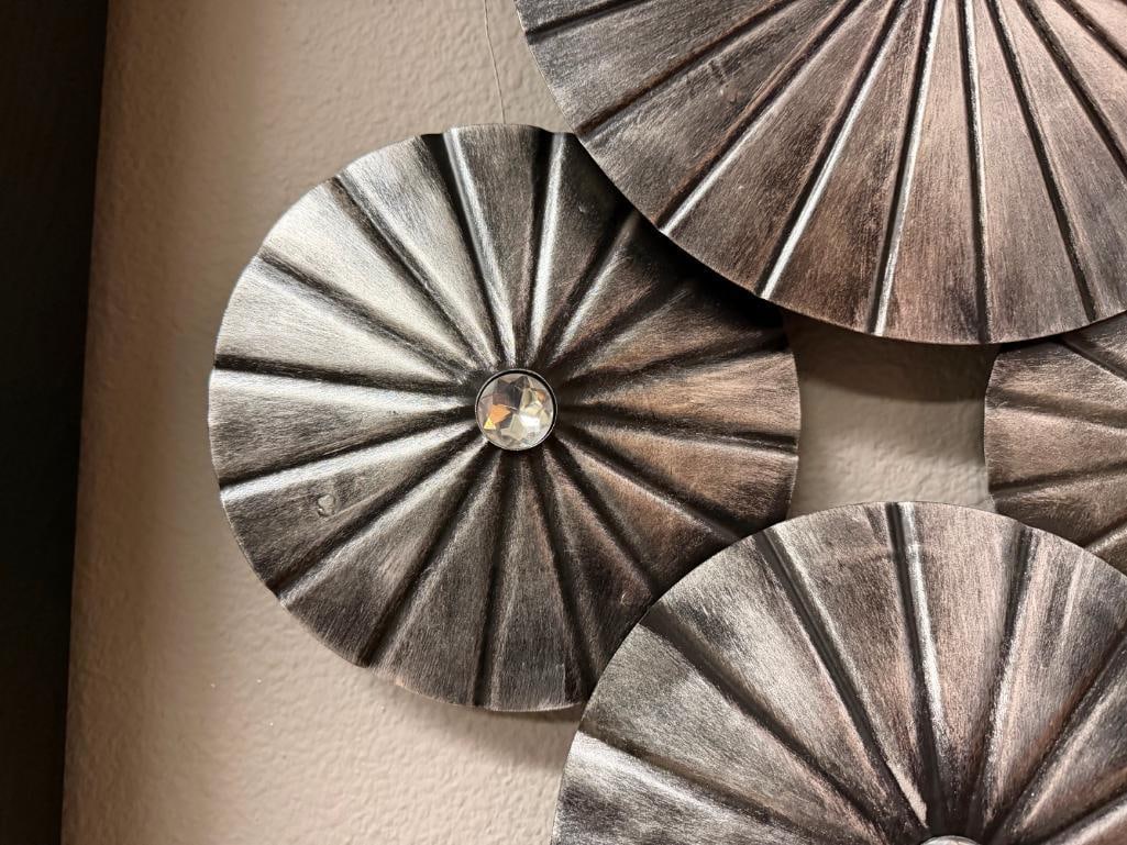 VERTICAL METAL WALL SCULPTURE HOME DECOR WALL ART FEATURING CIRCULAR DISCS WITH CRYSTAL LIKE CENT... - 8