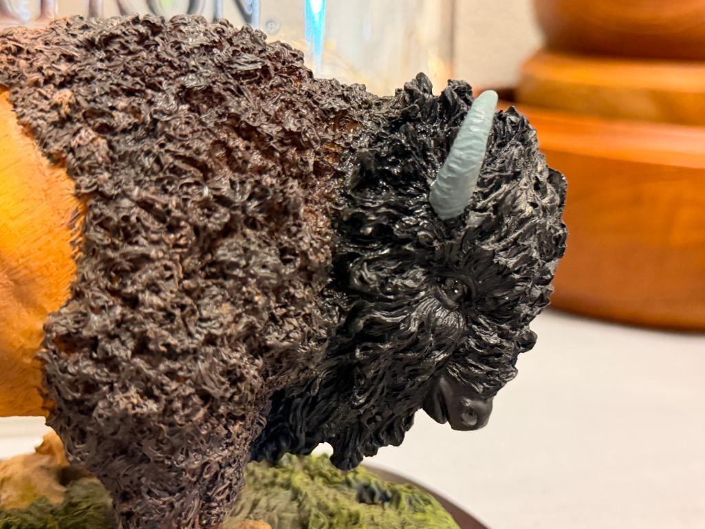 AMY & ADDY EXCLUSIVE THE GRAY ROCK COLLECTION CAST RESIN BUFFALO FIGURINE - 3