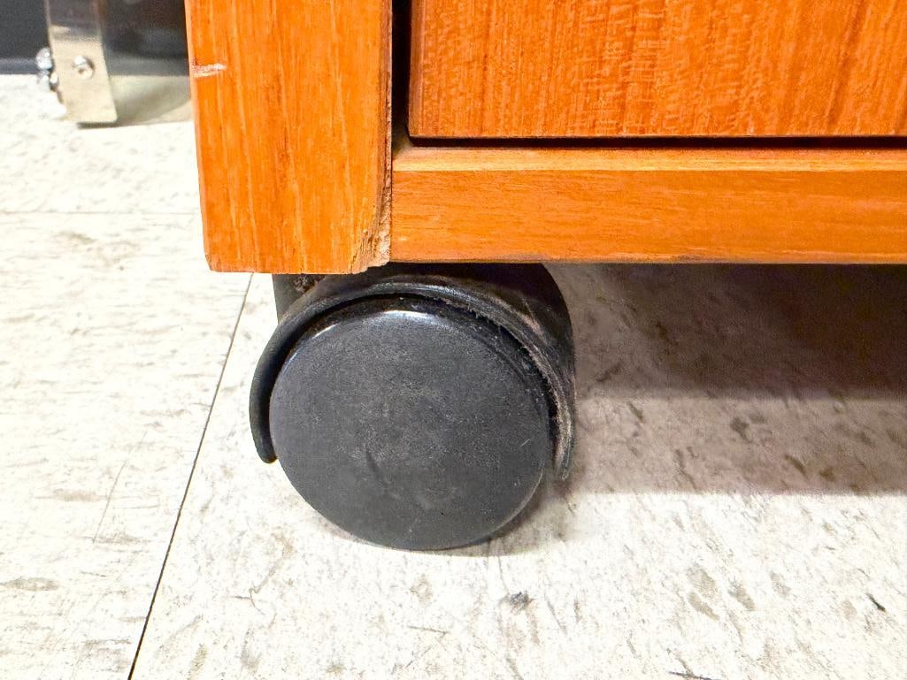 VINTAGE DANISH MID-CENTURY MODERN CLAUSEN & SON SILKEBORG MADE UTILITY CART - 16