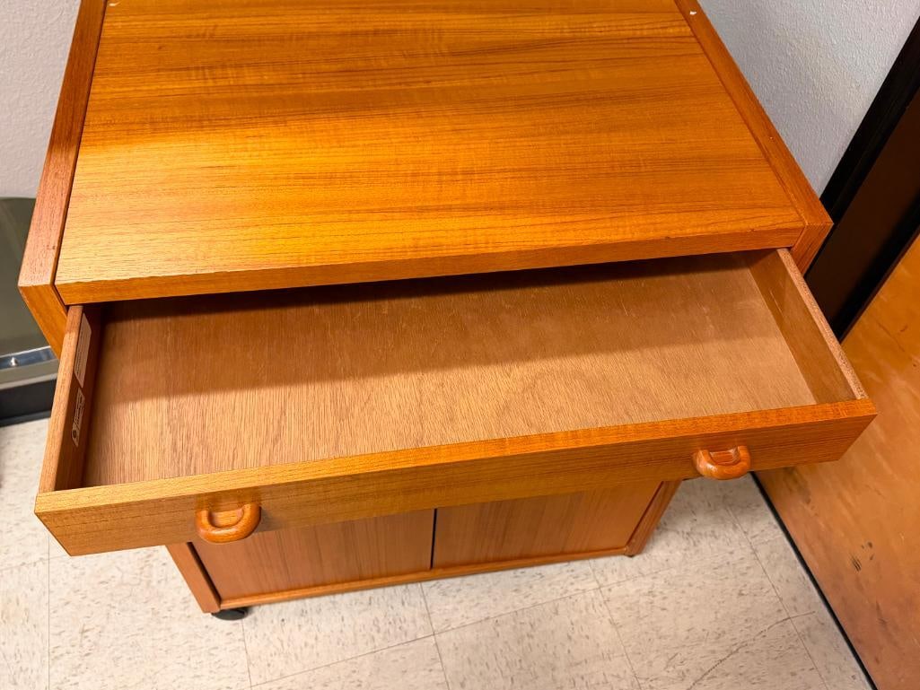 VINTAGE DANISH MID-CENTURY MODERN CLAUSEN & SON SILKEBORG MADE UTILITY CART - 6