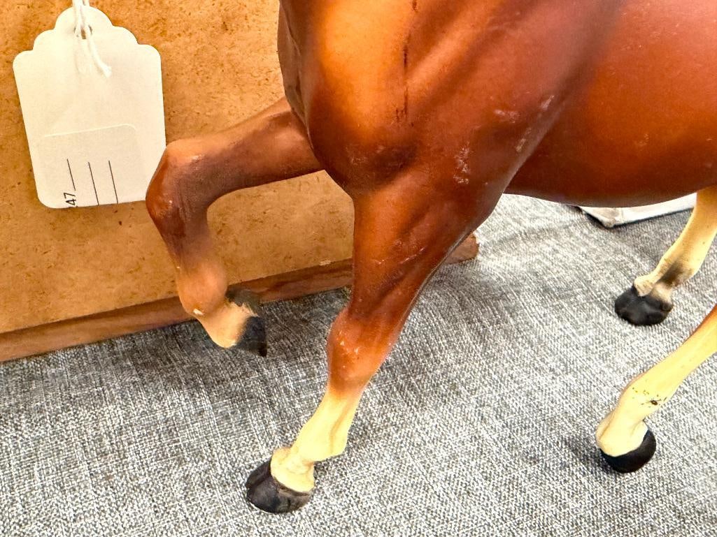 BREYER COLLECTIBLE WESTERN HORSE TOYS AND NORCREST VINTAGE CERAMIC WALL DECOR HORSE BUSTS - 19