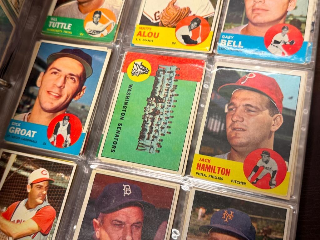 1963 TOPP BASEBALL CARD SET NEAR COMPLETE WITH STARS, HALL OF FAMERS, ROOKIE CARDS - 12