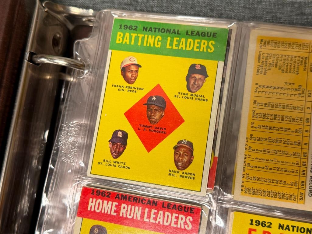 1963 TOPP BASEBALL CARD SET NEAR COMPLETE WITH STARS, HALL OF FAMERS, ROOKIE CARDS - 3