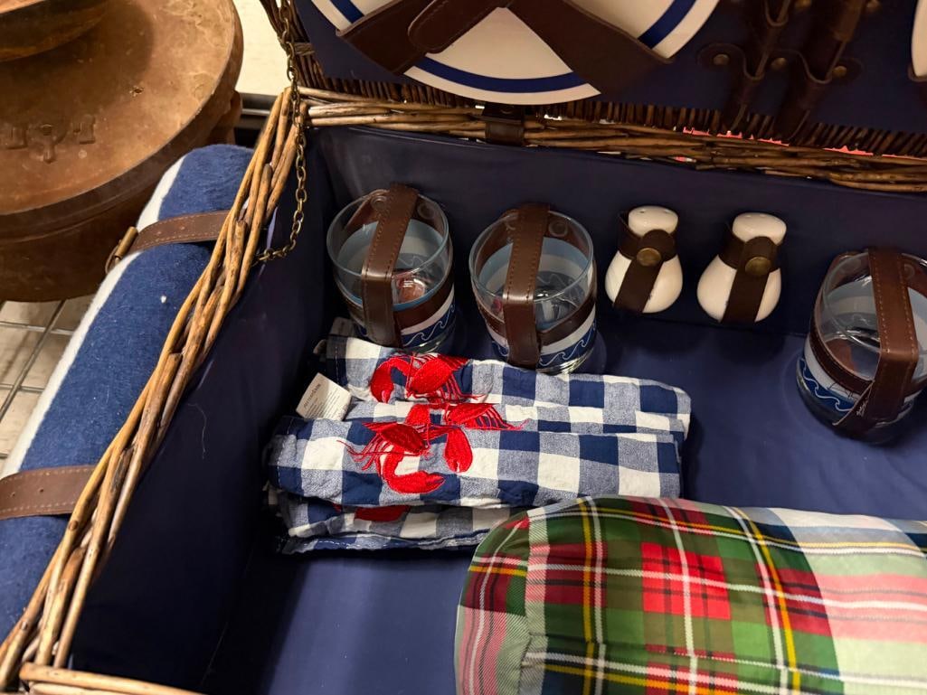 " IT'S OK TO BE A LIL SHELLFISH " POTTERY BARN WICKER PICNIC BASKET - 6