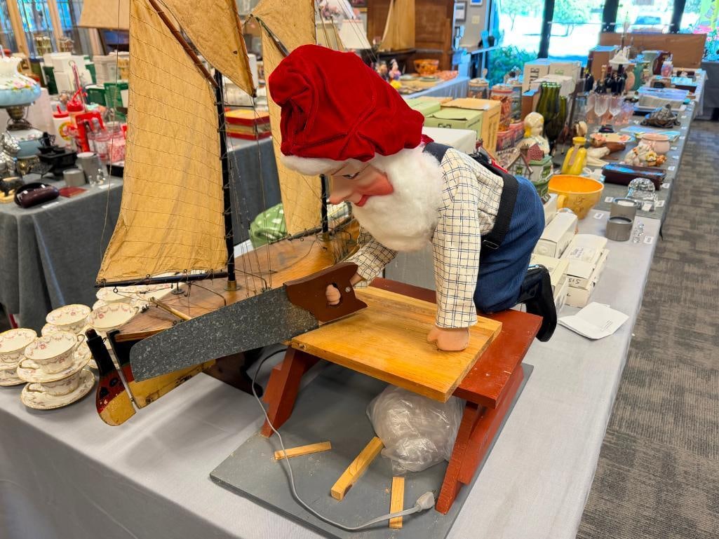 DAVID HAMBERGER ANIMATED GNOME CHRISTMAS HOLIDAY STORE DISPLAY - 3