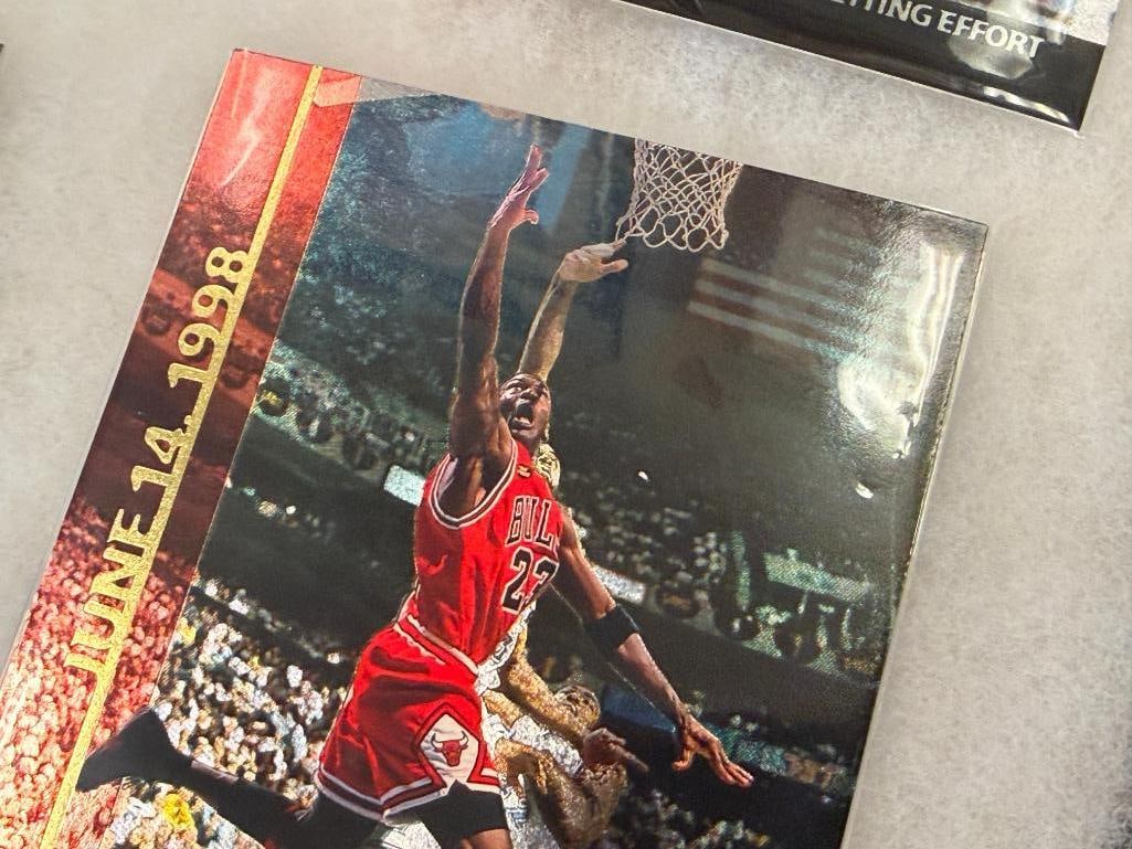 2000 UPPER DECK MICHAEL JORDAN LARGE FORMT GATORADE CARDS 6/12 CARDS - 5