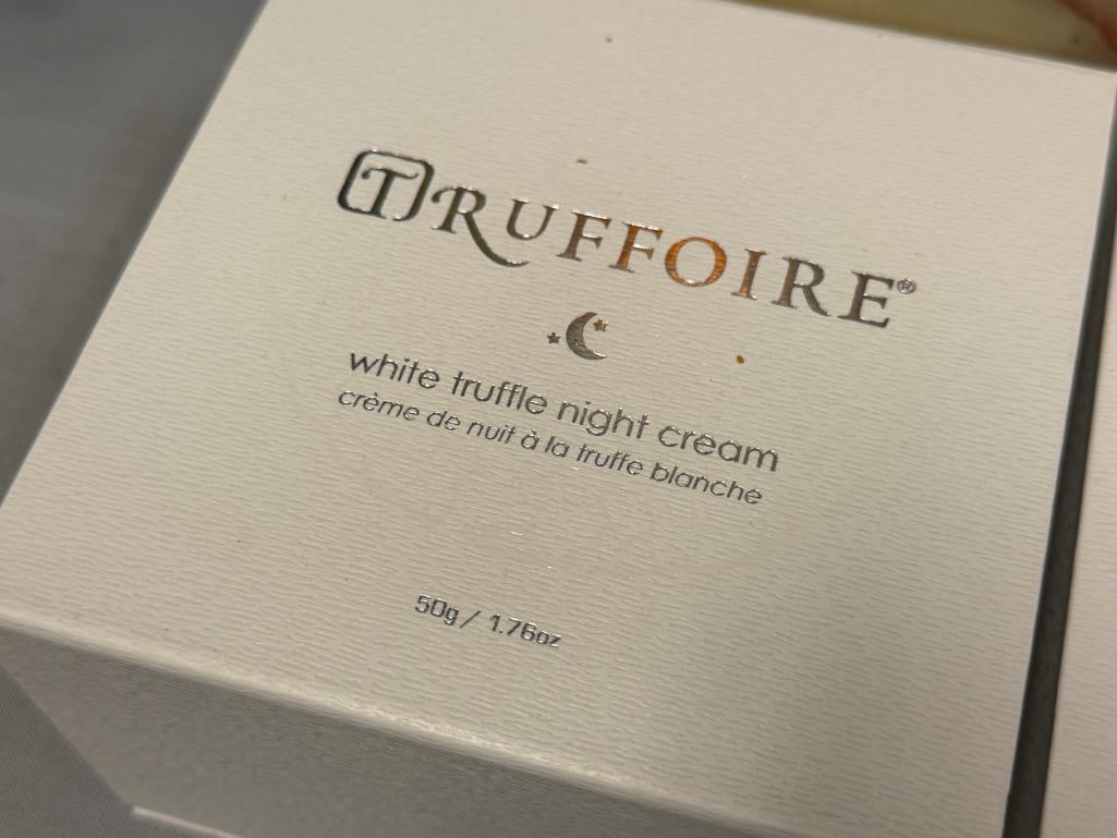 TRUFFOIRE WHITE TRUFFLE NIGHT CREAM SKIN CARE BEAUTY PRODUCT 50G / 1.76 OZ - 3