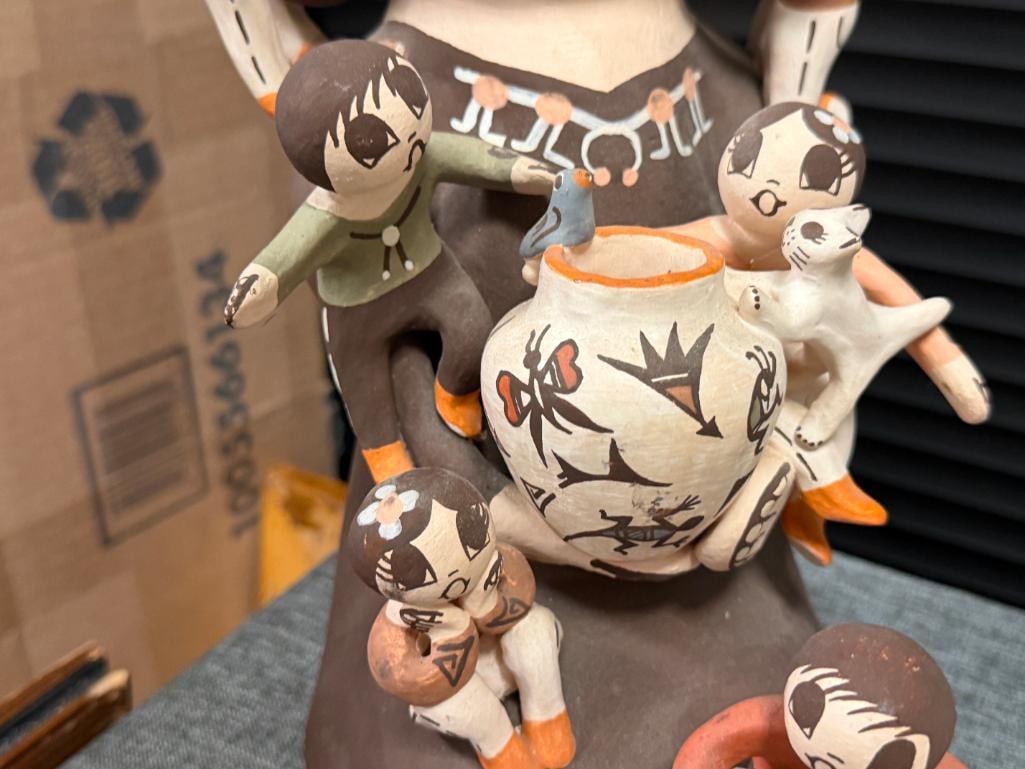 CHRISTINE AGGIE HENDERSON - PANCHO CELEBRATED ACOMA PUEBLO POTTERY ARTIST LARGE STORYTELLER DOLL - 5