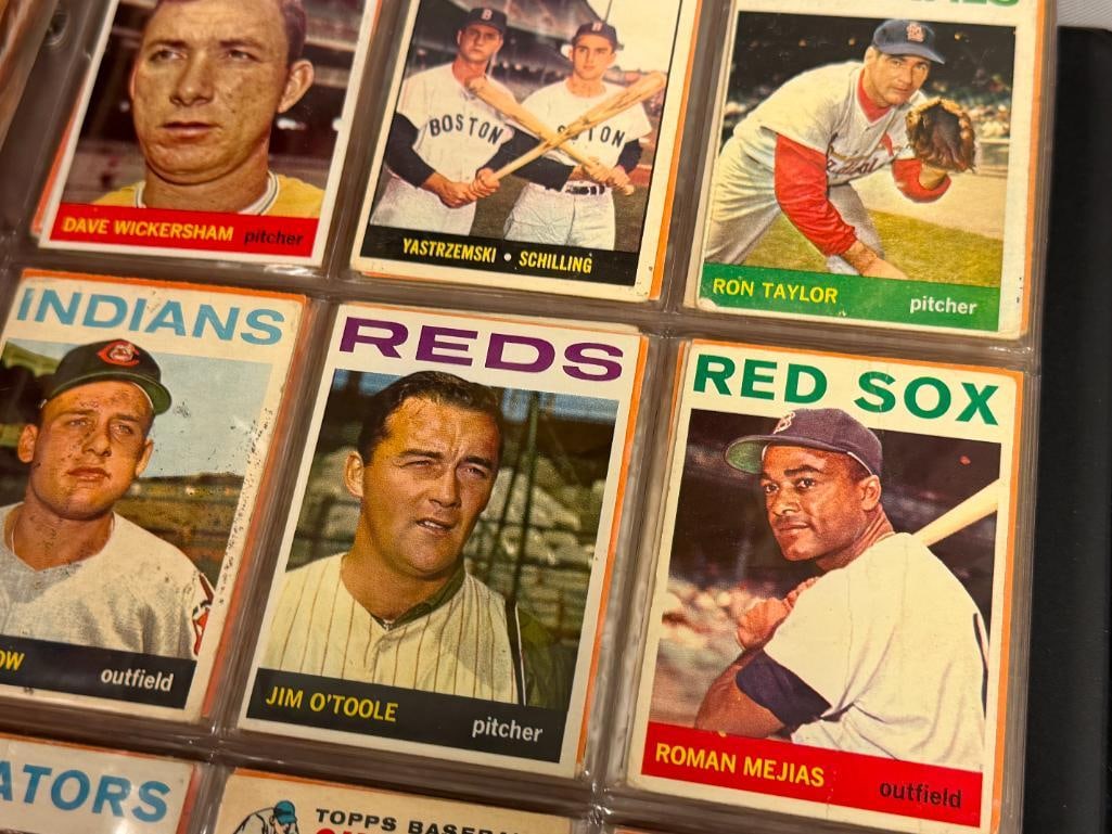 1964 TOPPS BASEBALL CARD SET NEAR COMPLETE WITH ROOKIES, HALL OF FAMERS, STARS - 13