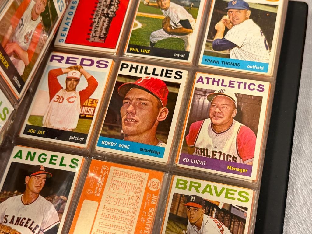 1964 TOPPS BASEBALL CARD SET NEAR COMPLETE WITH ROOKIES, HALL OF FAMERS, STARS - 9