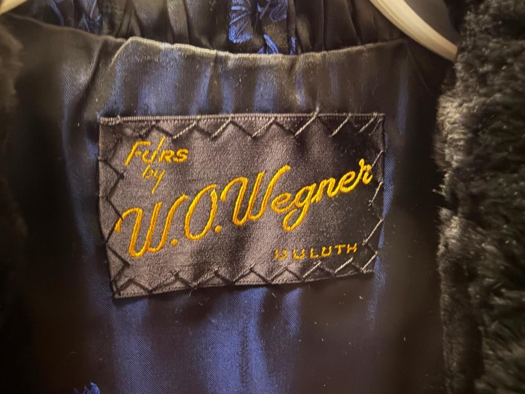 VINTAGE W.O. WEGNER DULUTH BLACK MINK LADIES FUR LONG COAT - 3