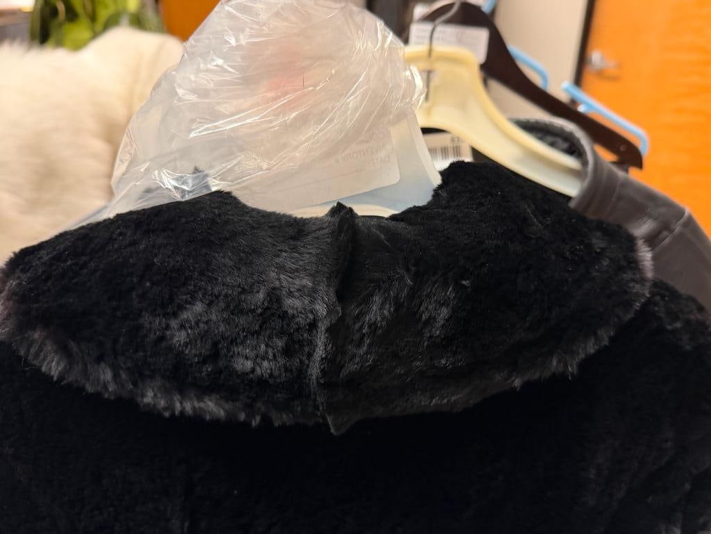 VINTAGE W.O. WEGNER DULUTH BLACK MINK LADIES FUR LONG COAT - 7