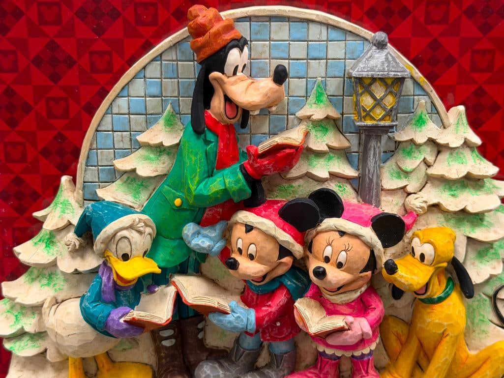 WALT DISNEY SHOWCASE COLLECTION JIM SHORE / ENESCO WHIMSICAL FIGURINE TIS THE SEASON #4005629 - 3