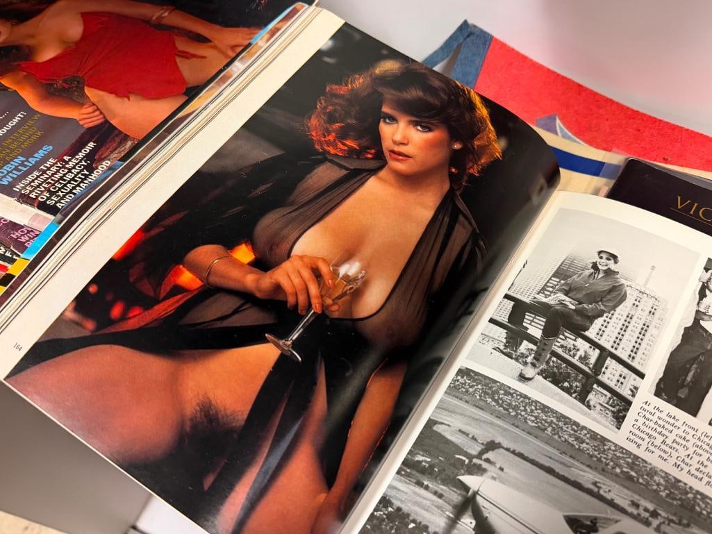 15 MAGAZINES INCLUDING MOSTLY PLAYBOY FROM THE 1970'S TO 1990'S INCLUDING 1945 PIN UP SHEET - 10