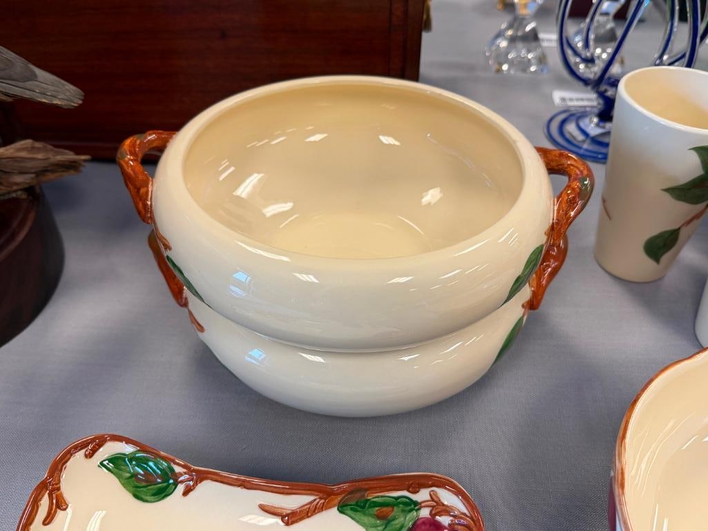 VINTAGE FRANCISCAN WARE APPLE BLOSSOM POTTERY DINNERWARE - 9