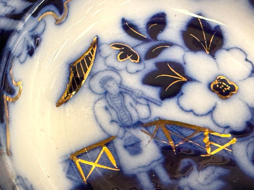 ANTIQUE ROYAL STAFFORDSHIRE FLO-BLUE PEKIN PATTERN PLATE WITH GILT ACCENTS MADE IN ENGLAND - 3
