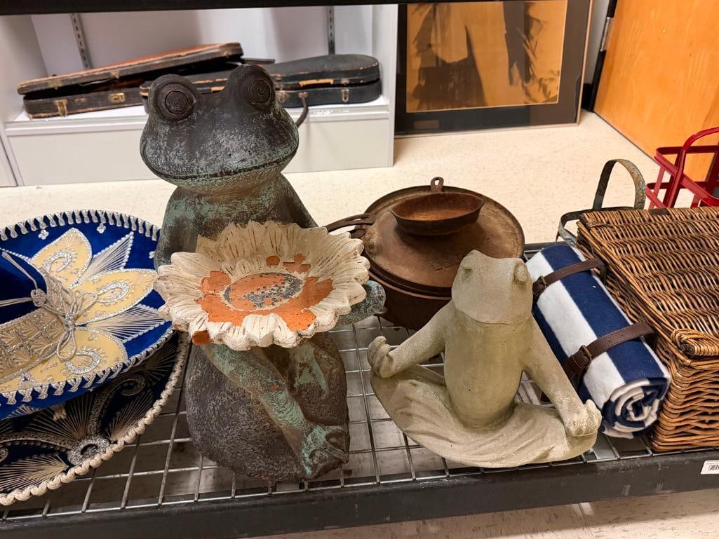 ATLANTA WATER GARDEN CEMENT FROG SCULPTURE AND CLAY POTTERY SUNFLOWER STANDING FROG SCULPTURE - 2