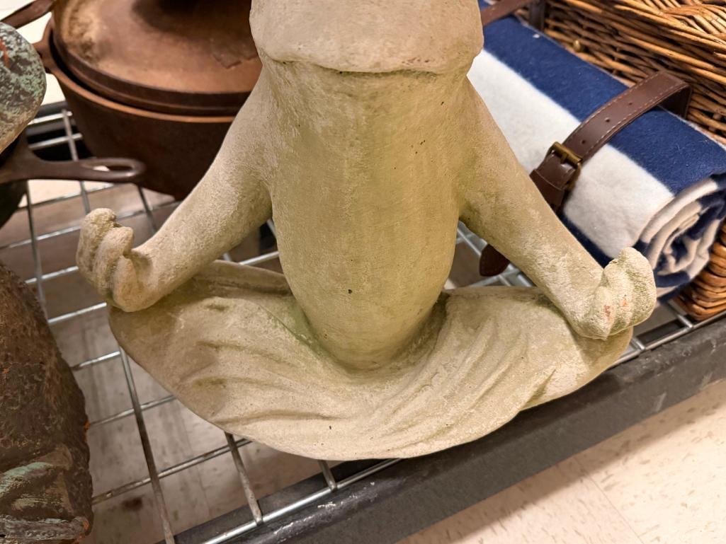 ATLANTA WATER GARDEN CEMENT FROG SCULPTURE AND CLAY POTTERY SUNFLOWER STANDING FROG SCULPTURE - 5