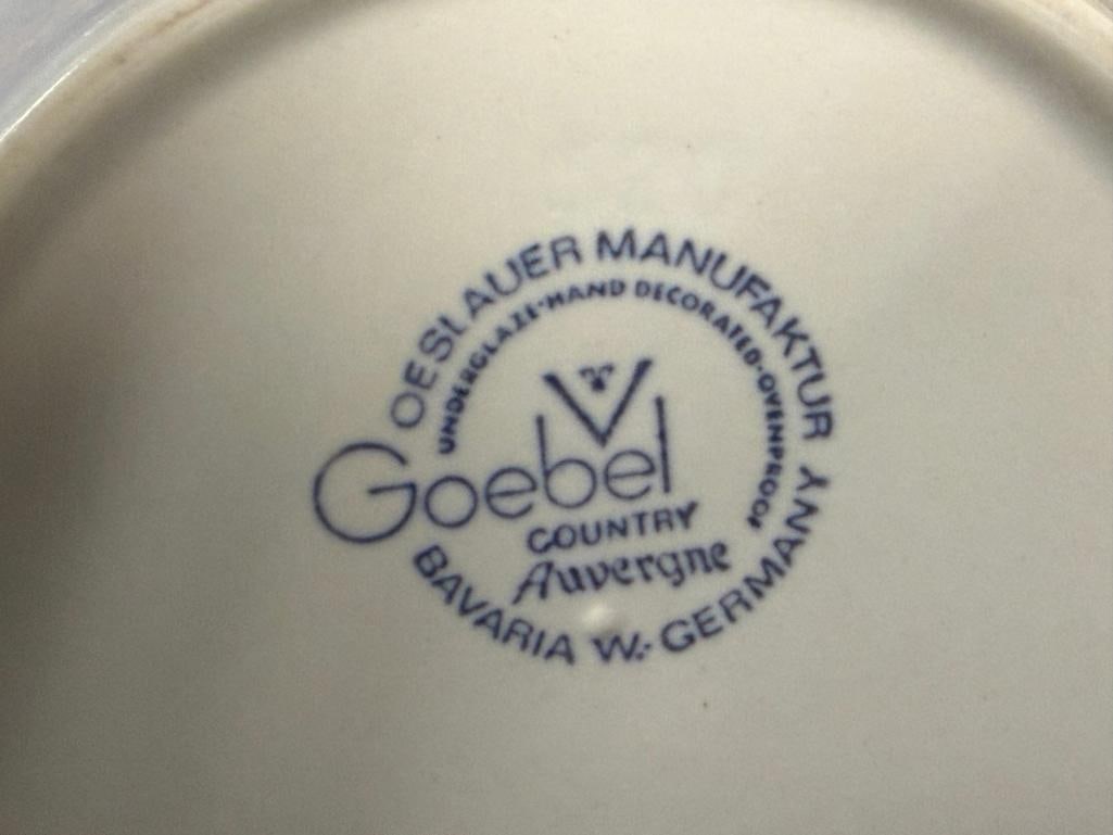 VINTAGE W. GOEBEL OESLAUER BLUE AND WHITE OVENPROOF STONEWARE DINNERWARE - 7