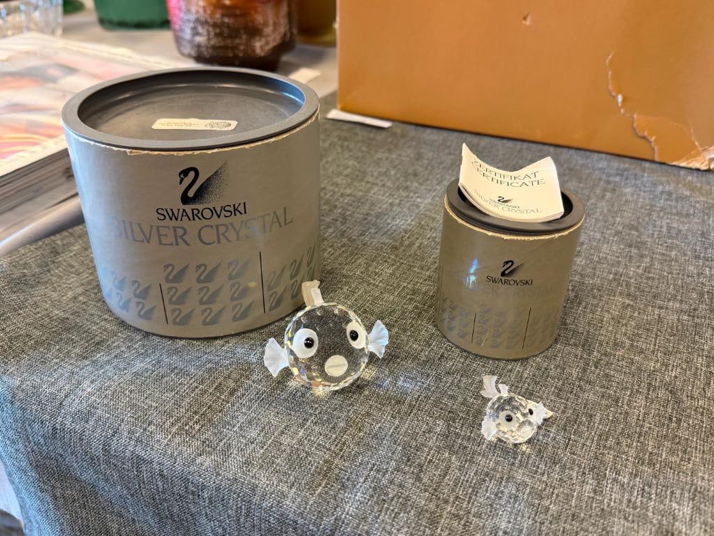 SWAROVSKI CRYSTAL MINI AND LARGE SOUTH SEA BLOWFISH FIGURINES 7644NR001 / NR0020 - 2