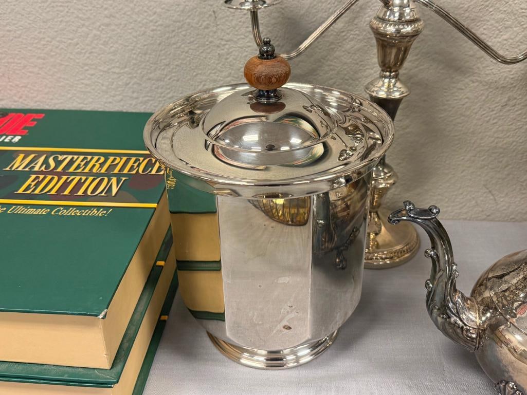 VINTAGE SILVER PLATE TABLEWARE - 12