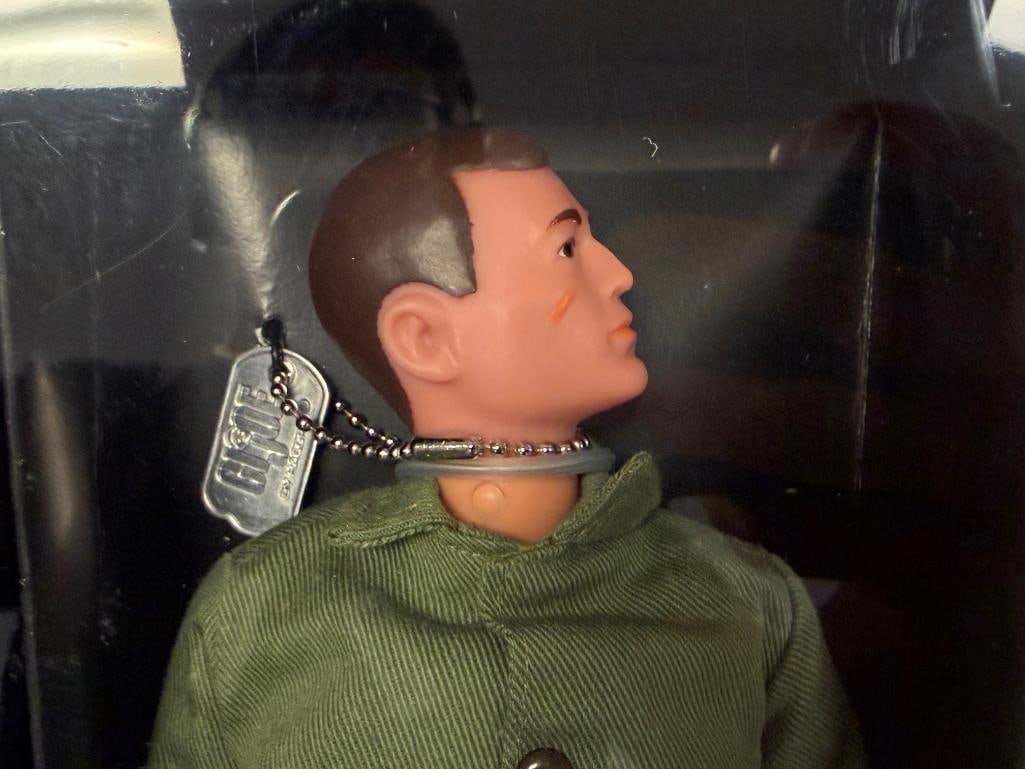 1964 G.I. JOE REPRODUCTION ACTION SOLDIER DOLLS MASTERPIECE EDITION 1996 HASBRO - 11