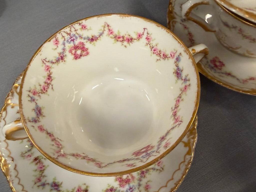 ANTIQUE VICTORIAN ERA THEODORE HAVILAND LIMOGES BOUILLON AND CUSTARD RAMEKINS WITH SAUCERS - 12
