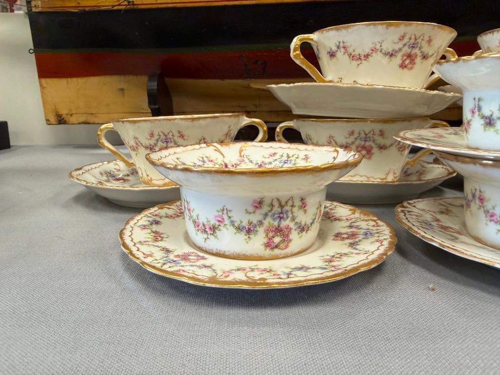 ANTIQUE VICTORIAN ERA THEODORE HAVILAND LIMOGES BOUILLON AND CUSTARD RAMEKINS WITH SAUCERS - 3