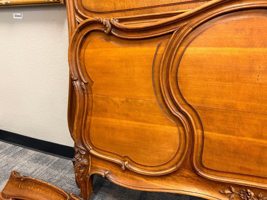 ANTIQUE FRENCH LOUIS XV STYLE CARVED WALNUT FULL SIZE BED FRAME - 7
