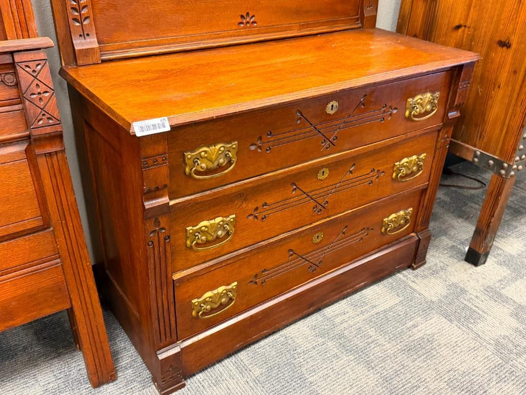 ANTIQUE EASTLAKE SPOON CARVED DRESSER WITH ATTACHED ROUND MIRROR WITH FLORAL DESIGN - 6