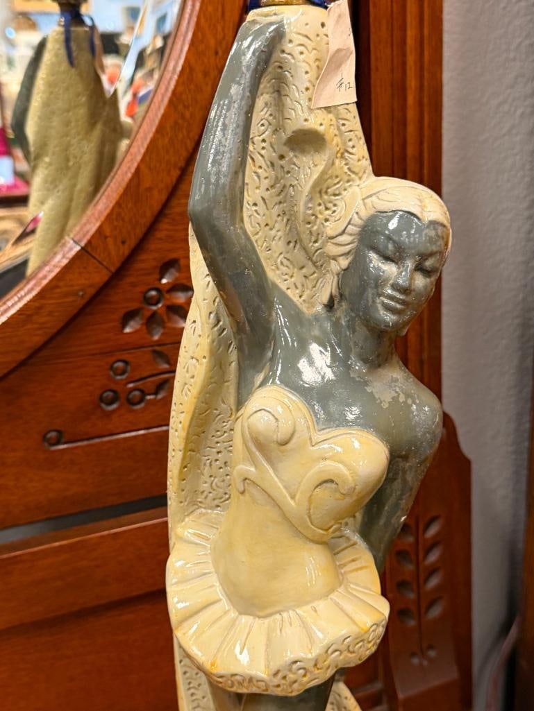 VINTAGE AFRICAN AMERICAN BALLERINA FIGURAL TABLE LAMP - 3