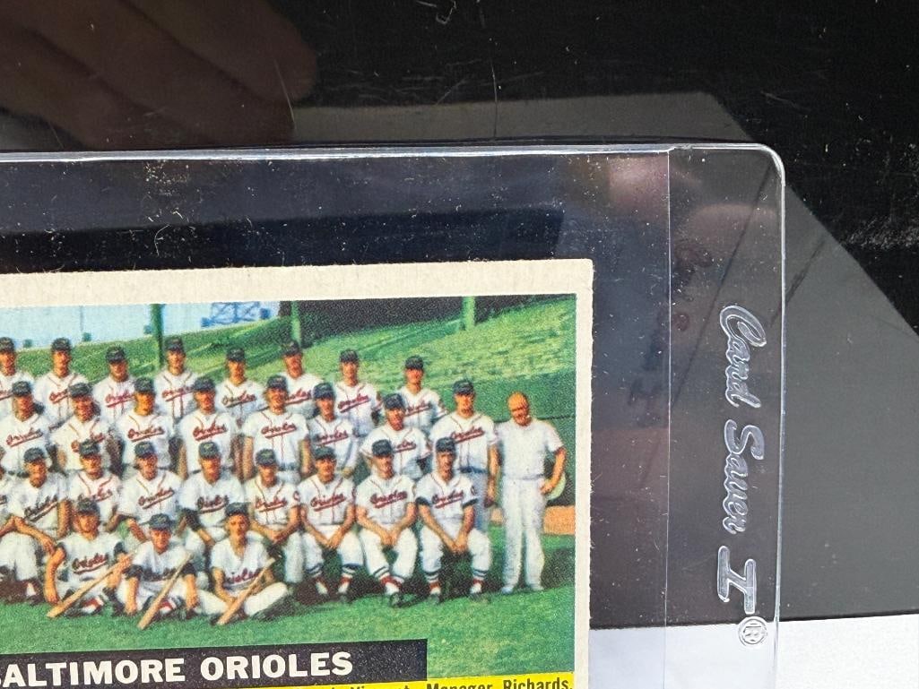 1956 TOPPS #100 BALTIMORE ORIOLES TEAM BASEBALL CARD - 5