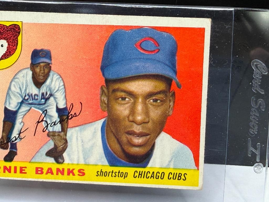 1955 TOPPS #28 ERNIE BANKS BASEBALL CARD - 3