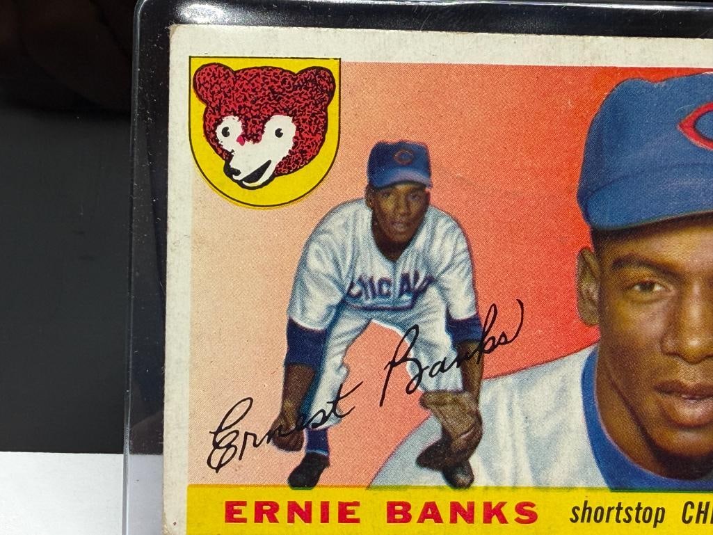 1955 TOPPS #28 ERNIE BANKS BASEBALL CARD - 4