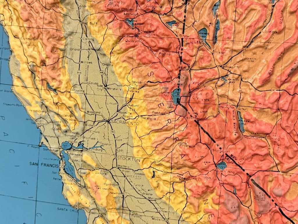 1956 JOHN H. ANDREWS & CO. 3D RAISED RELIEF MAP CALIFORNIA / NEVADA MADE IN EL CAJON, CALIFORNIA - 4