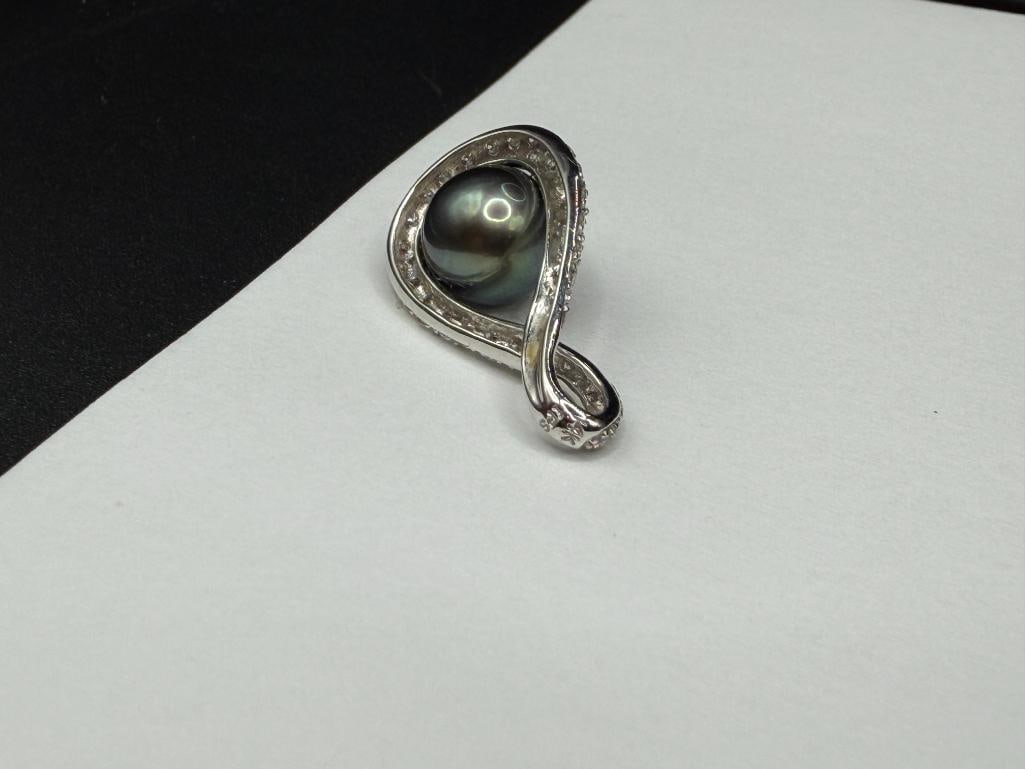 18K WHITE GOLD TAHITIAN PEARL AND ROUND BRILLIANT CUT DIAMONDS PENDANT - 6