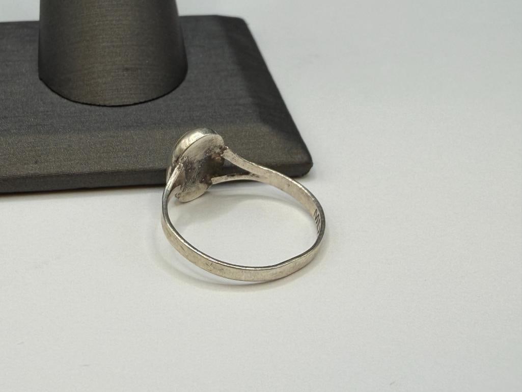 STERLING SILVER MEXICO MADE SEASCAPE RING FEATURING INLAID DESIGN WITH ABALONE SHELL - 5
