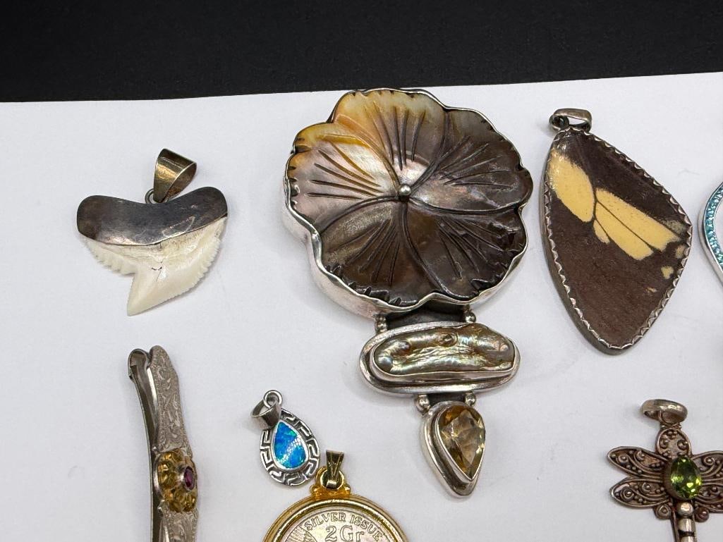 ASSORTED JEWELRY FEATURING MOSTLY STERLING SILVER PENDANTS - 3