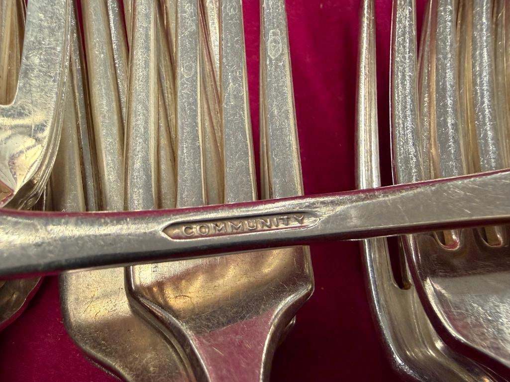 COMMUNITY SILVER PLATE FLATWARE - 12