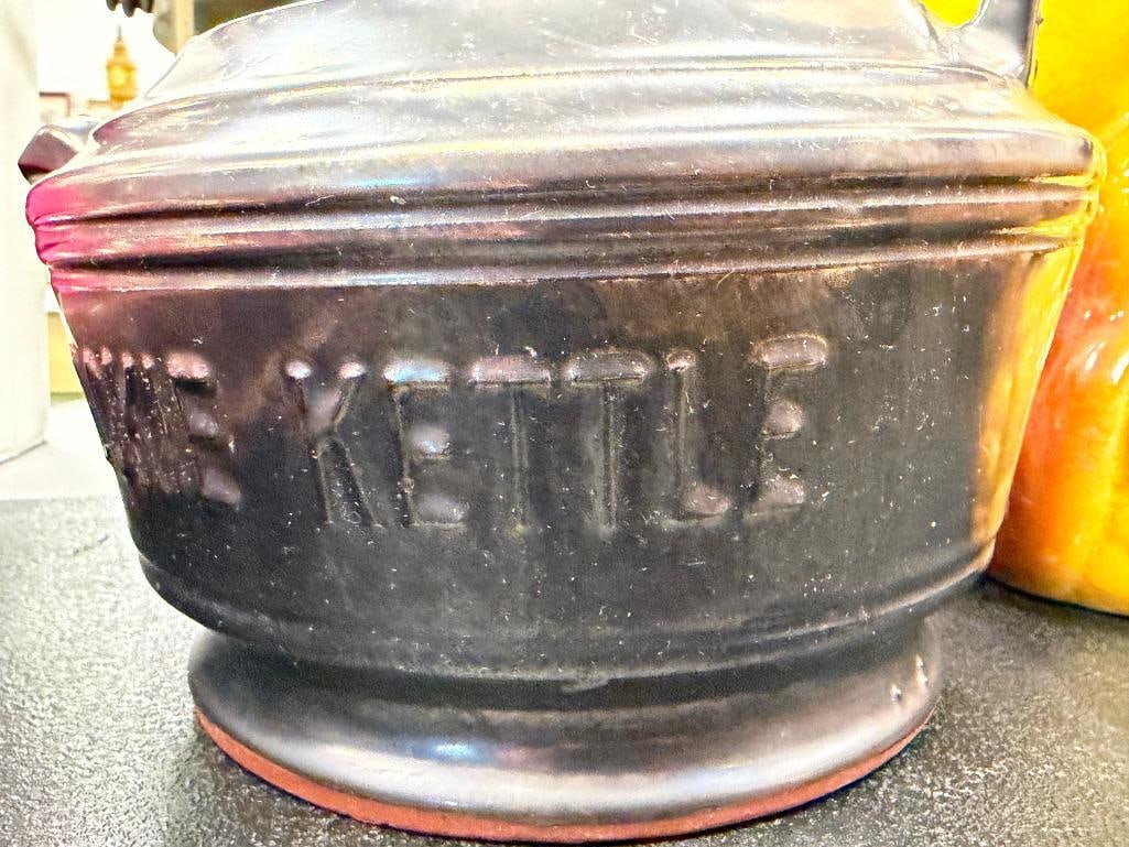 TWO VINTAGE POTTERY CERAMIC COOKIE JARS - 5