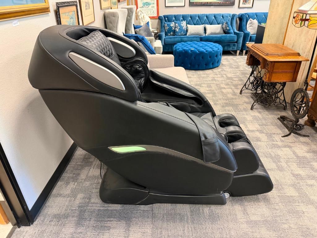 COTORI OOTRI-N900 FULL BODY ELECTRIC MASSAGE CHAIR WITH ZERO GRAVITY POSITIONING - 4