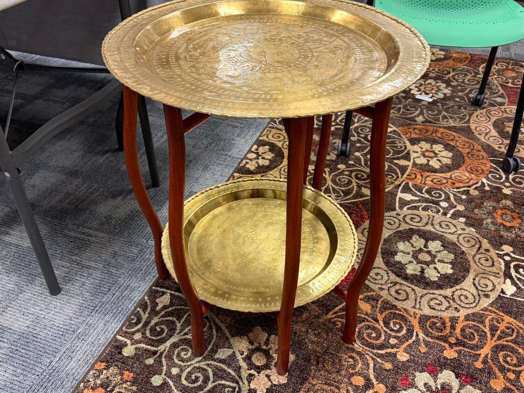 VINTAGE TWO-TIER ROUND BRASS TABLE WITH INTRICATE ENGRAVED BRASS TRAYS - 3
