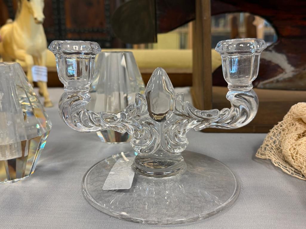 PAIR OF VINTAGE EAPG EARLY AMERICAN PRESSED GLASS DOUBLE CANDLESTICK HOLDERS - 9